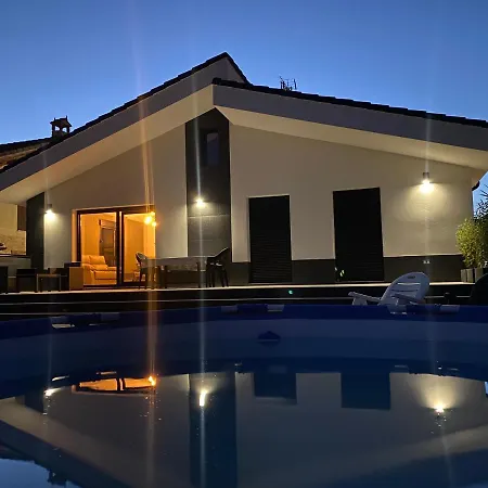 La Palmera Del Sotillo Feriehus La Lastrilla