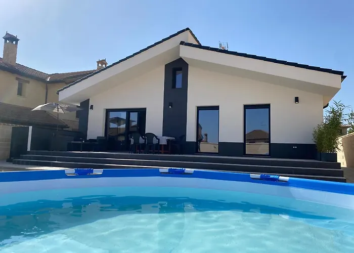 펜션 La Palmera Del Sotillo 라 라스트리야